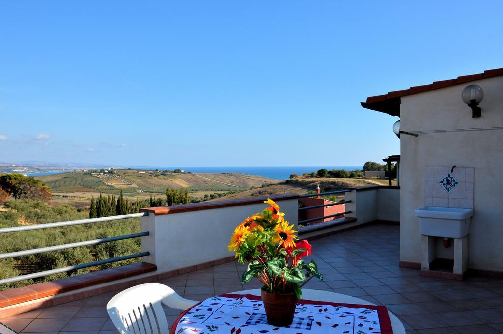Sovareto Mare Sciacca Bilik gambar